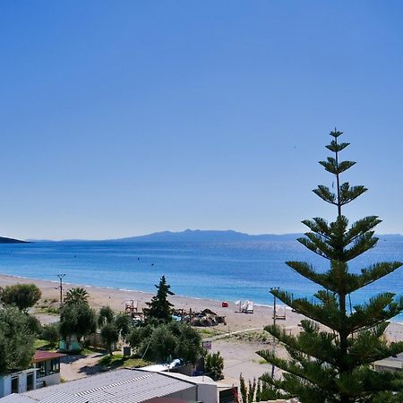 Himara Royal Hotel Экстерьер фото