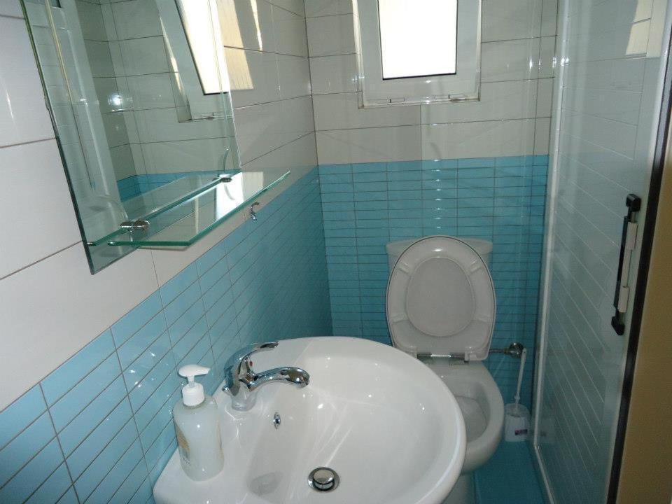 Himara Royal Hotel Экстерьер фото