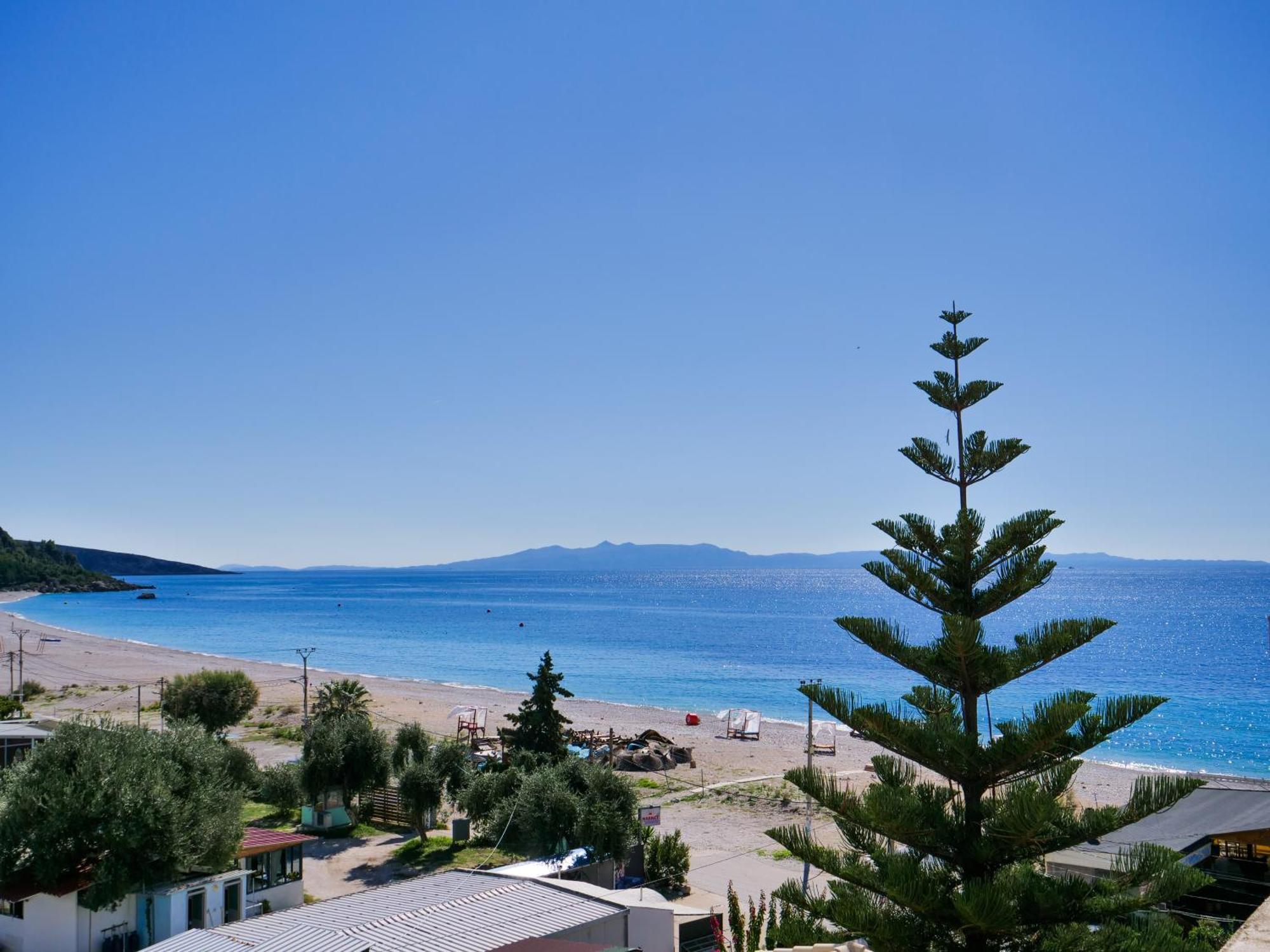 Himara Royal Hotel Экстерьер фото